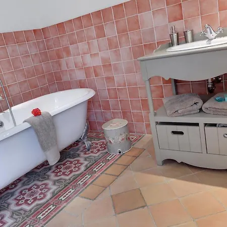Apartment Le Mas Des Candeliers At Chateau Roubine *